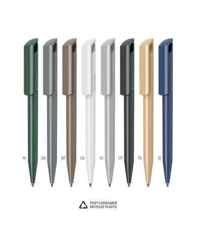 Stylo bille à base de matériaux recyclés